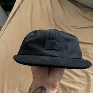 Vans blacked out hat